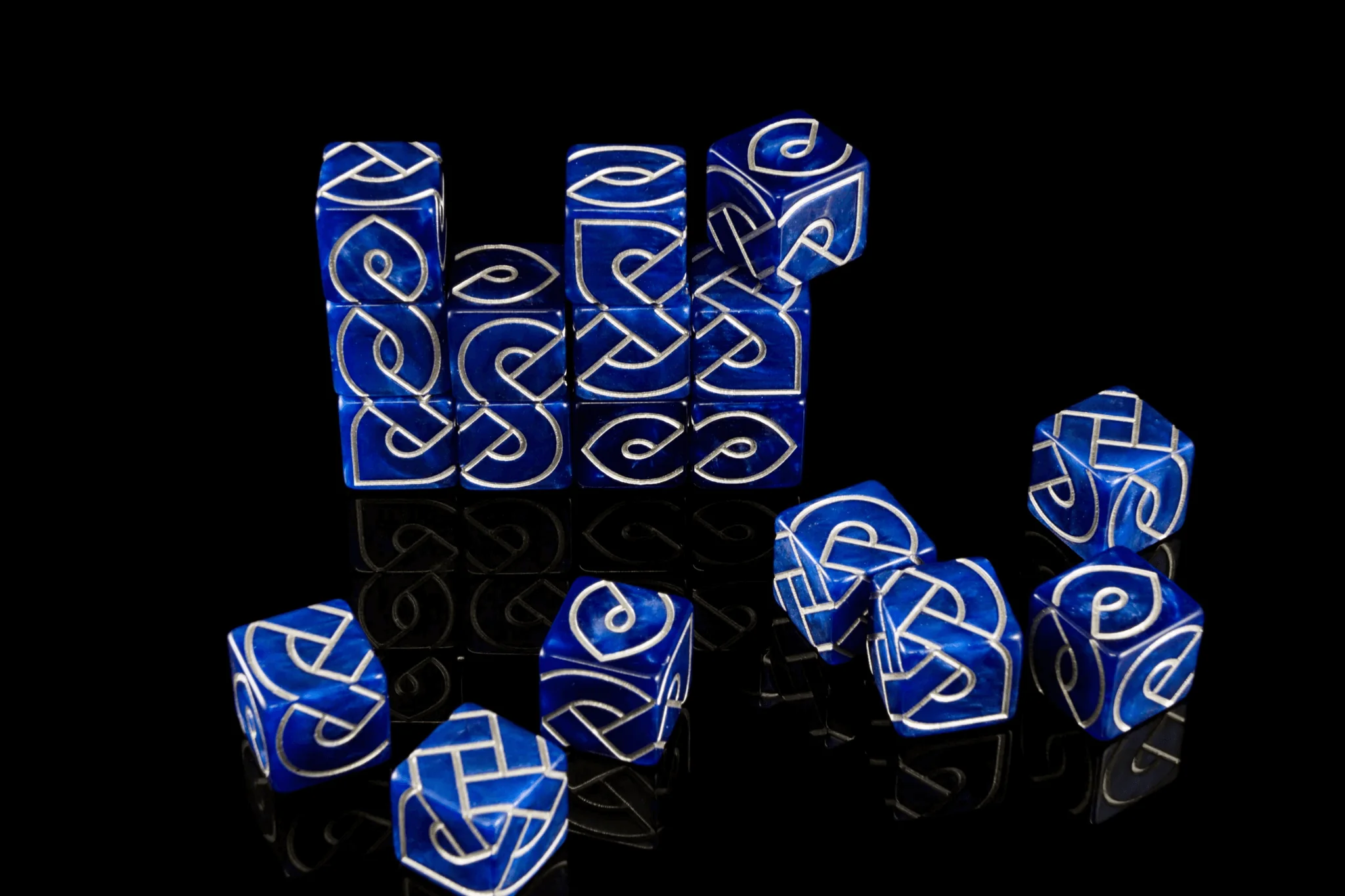 Celtic Knot Dice - Image 5