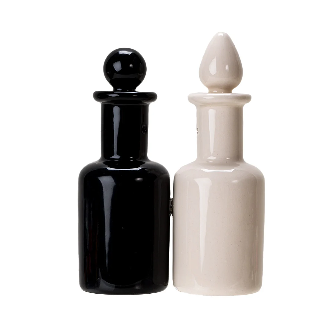 Potion Bottles Salt & Pepper Shakers - Image 2
