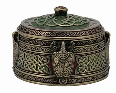 Round Celtic Trinket Box - Image 2