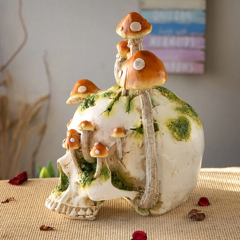Skull with Mushrooms Figurine - Image 4