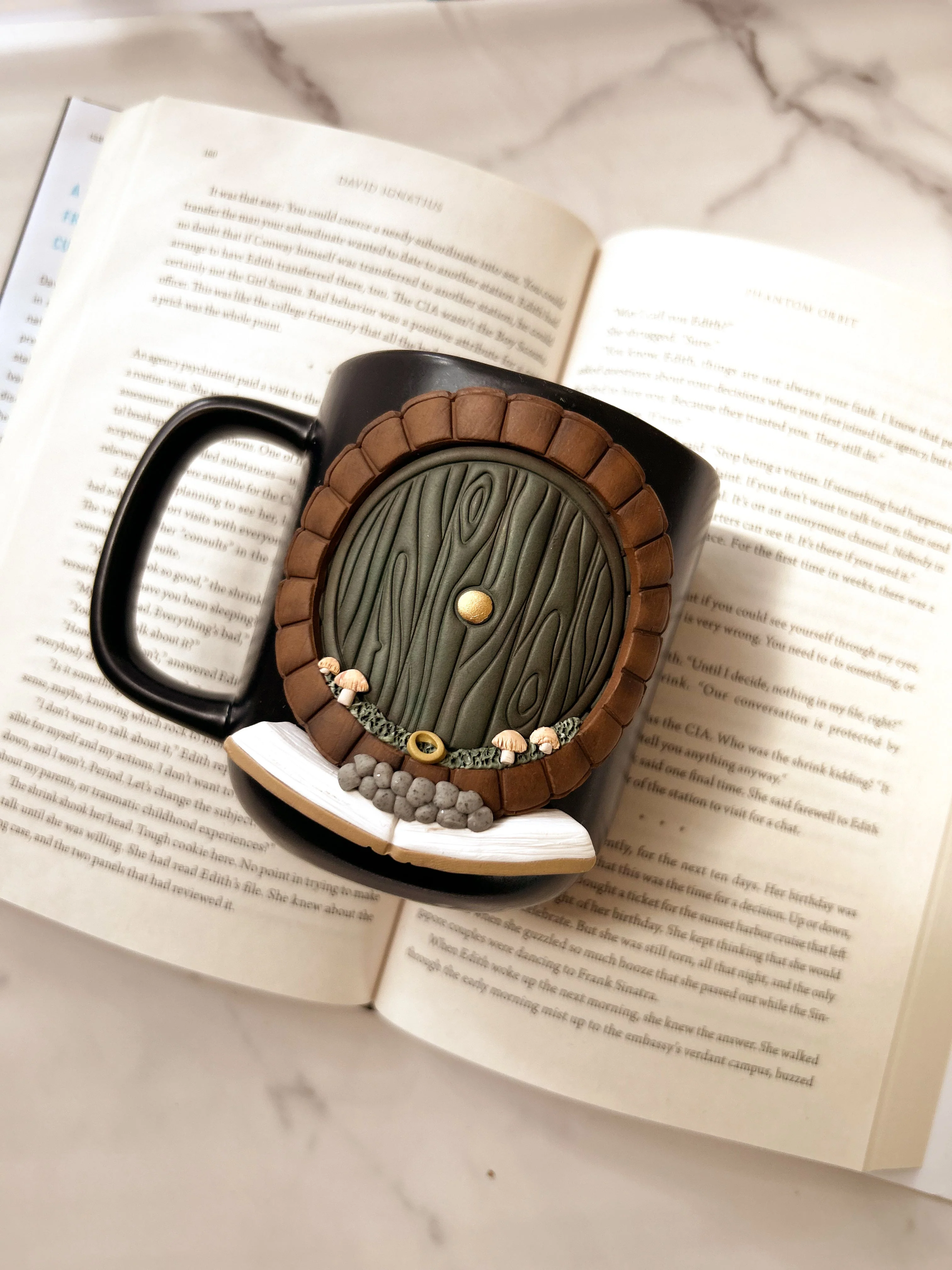The Shire Hobbit Door Mug - Image 2